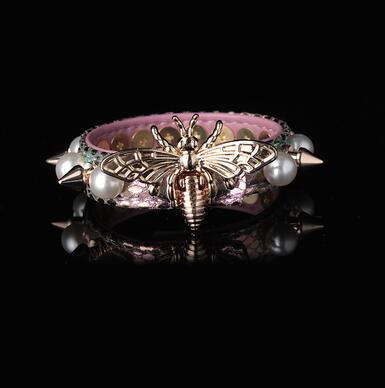 BH-172 Gothic bracelet Moths riveted pearl laser bracelet subculture punk style